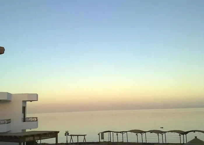 Dyarna Dahab