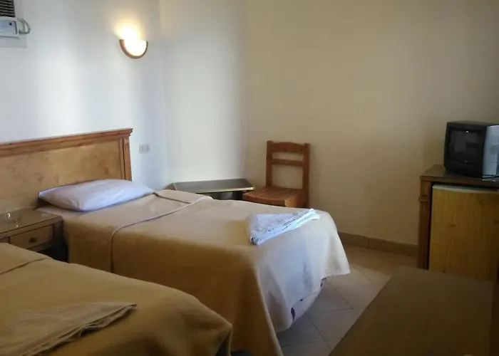 Resort Dyarna 2*